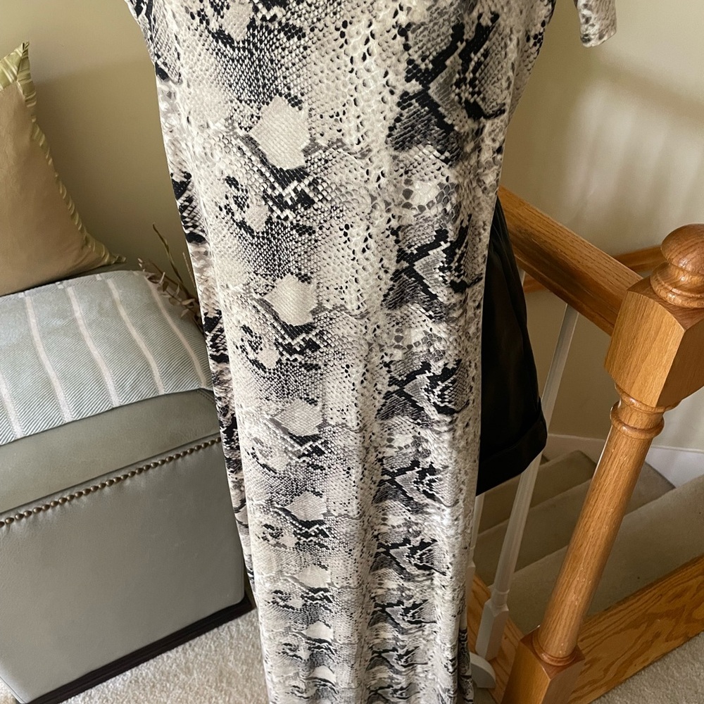 Snakeskin Print Maxi Dress- EUC - Picture 4 of 5